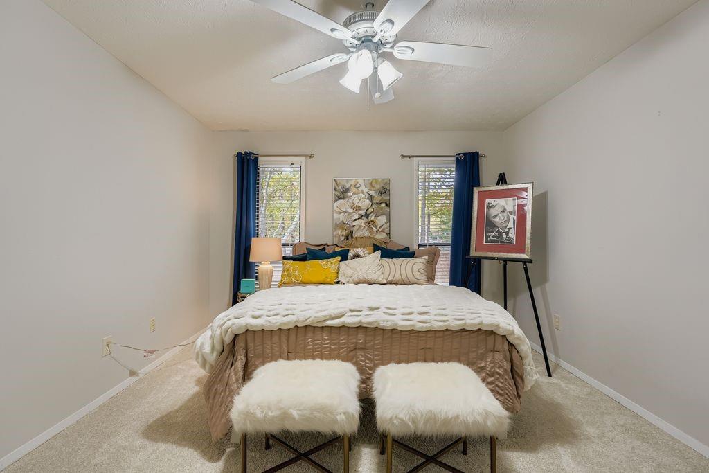 1507 WYNNES RIDGE Circle SE