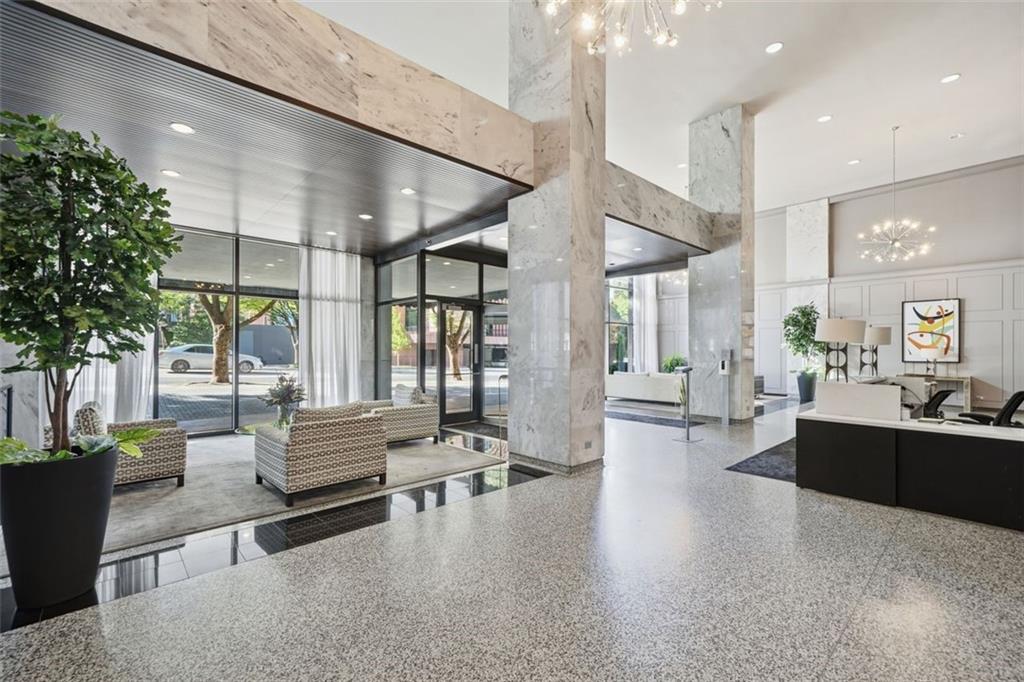 620 PEACHTREE Street NE Unit 707