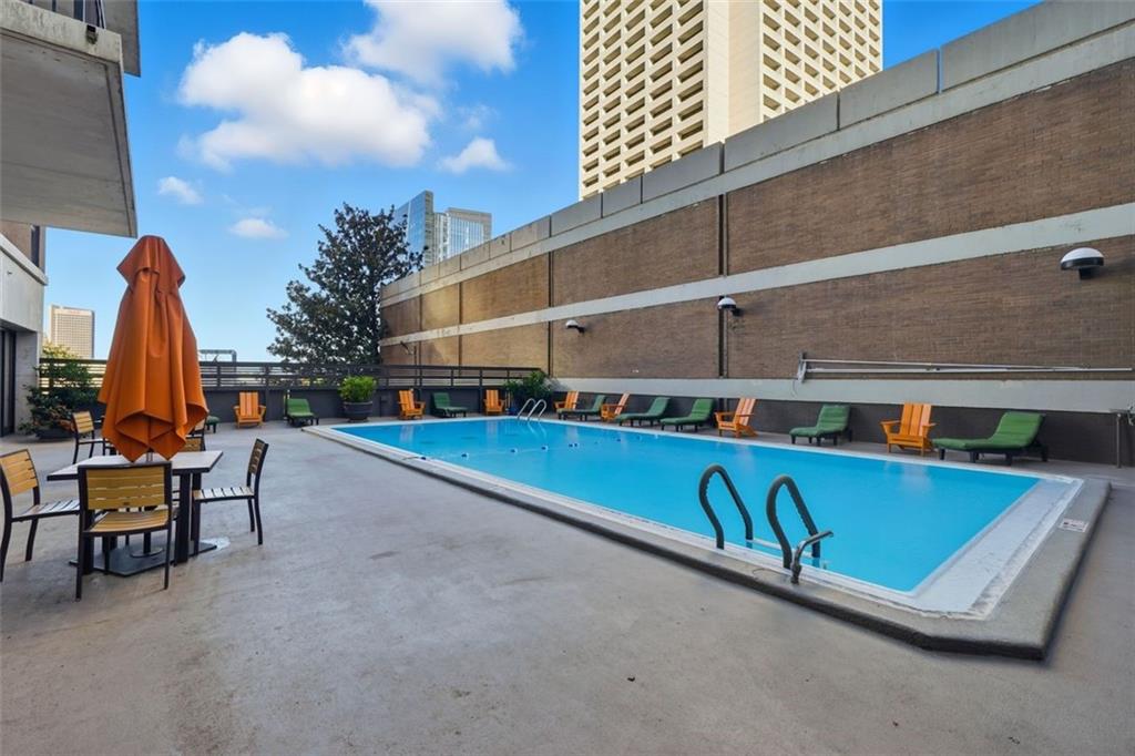 620 PEACHTREE Street NE Unit 707