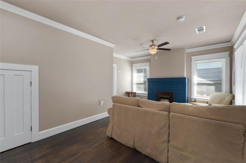 1527 OLYMPIAN Way SW