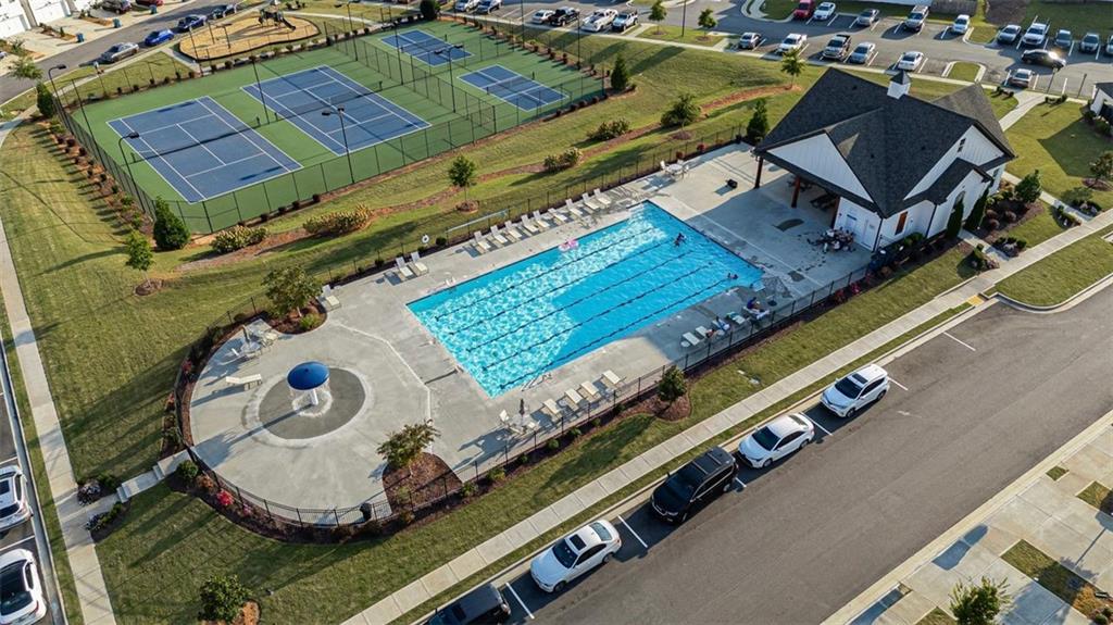 114 AUBURN VALLEY Way