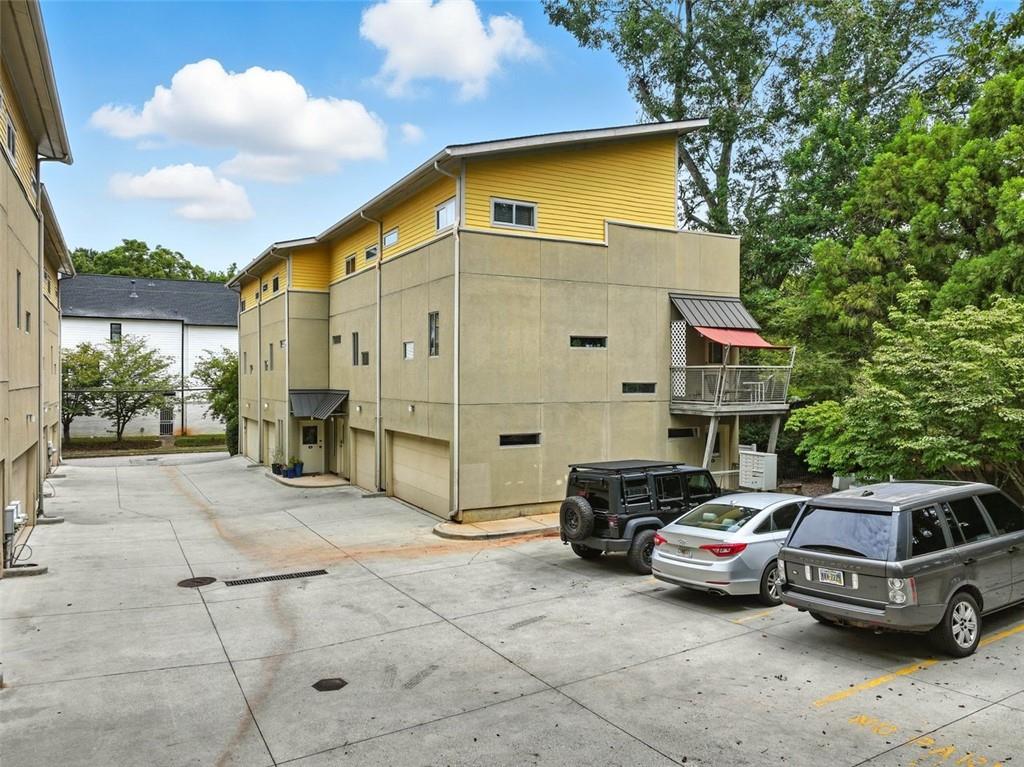 100 Moreland Avenue SE Unit J