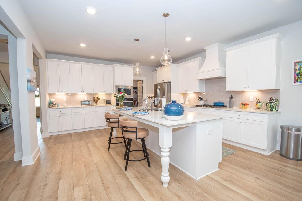 449 Saddleridge Trail