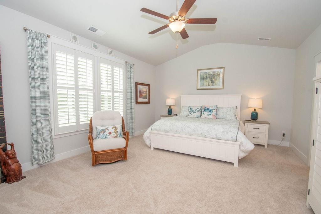 449 Saddleridge Trail