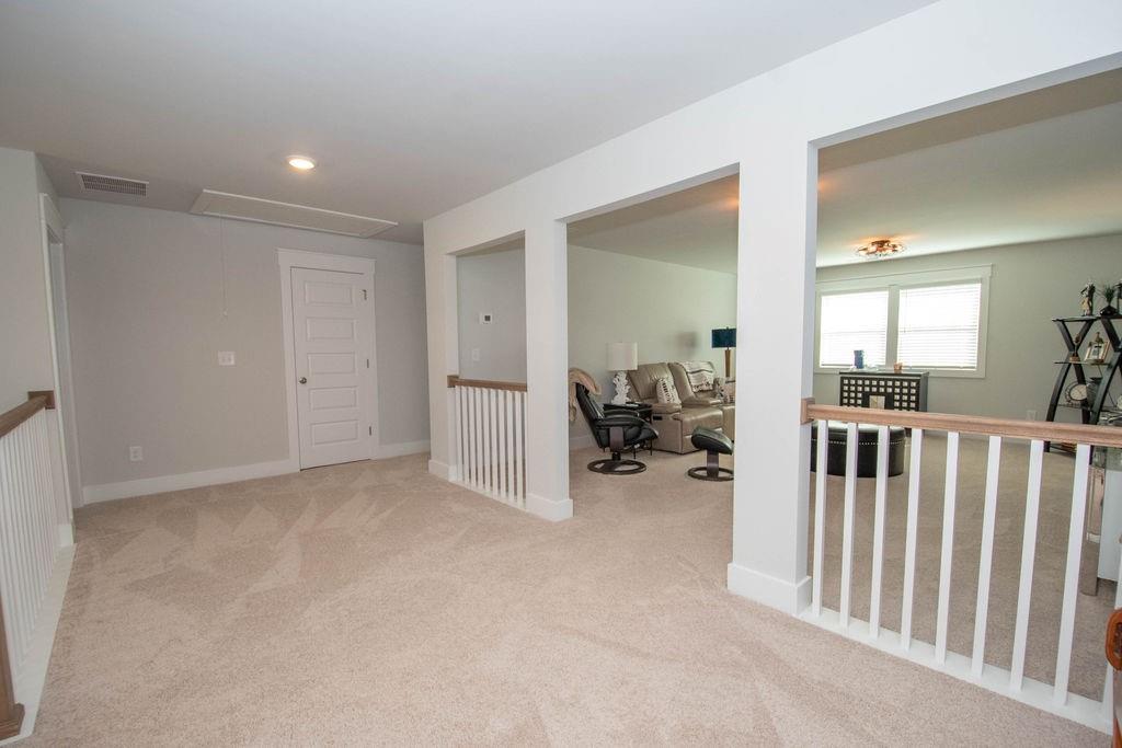 449 Saddleridge Trail