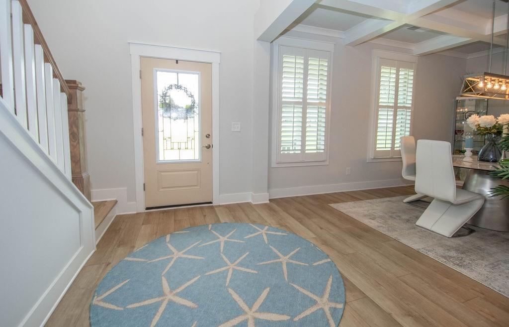 449 Saddleridge Trail