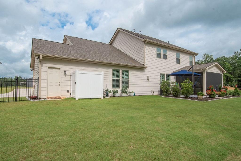 449 Saddleridge Trail