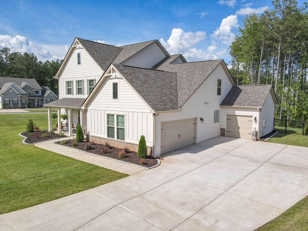 449 Saddleridge Trail