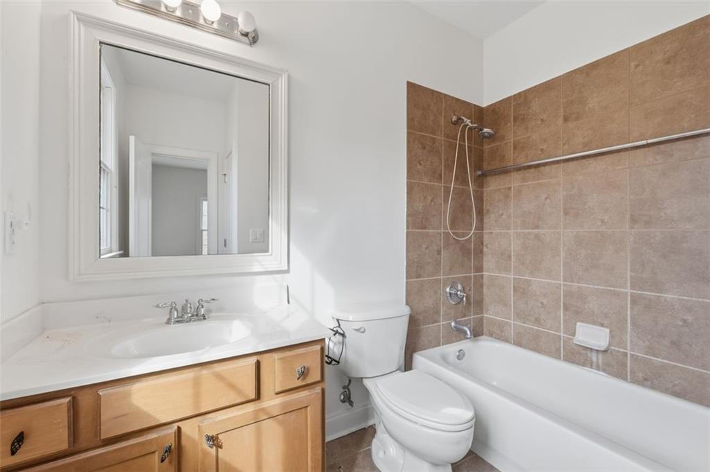 400 KENDRICK Terrace SW