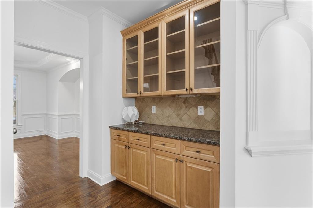 400 KENDRICK Terrace SW