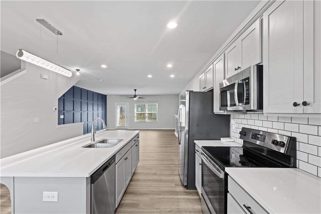 3619 HAWTHORNE Terrace