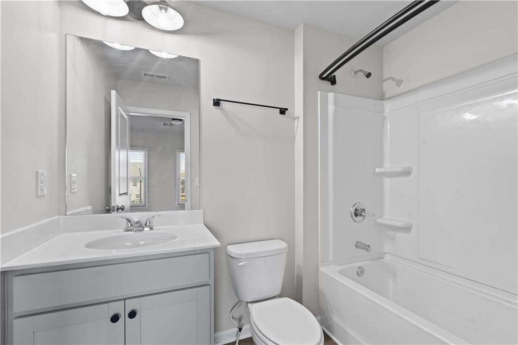 3619 HAWTHORNE Terrace