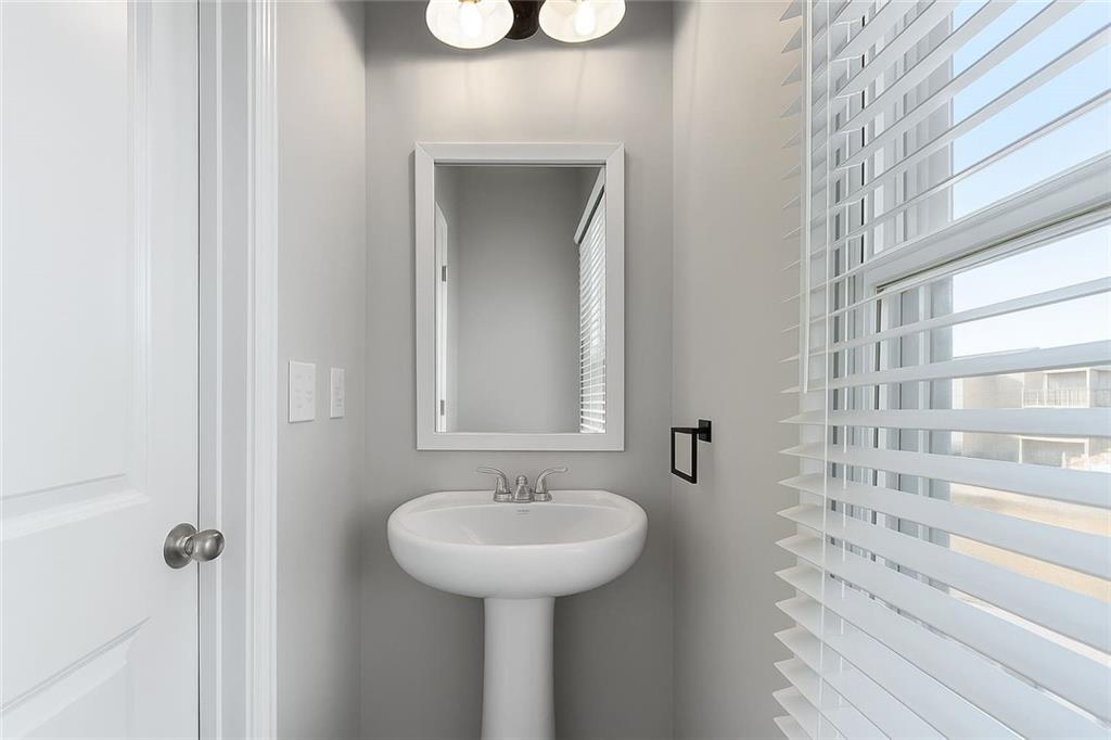 3619 HAWTHORNE Terrace