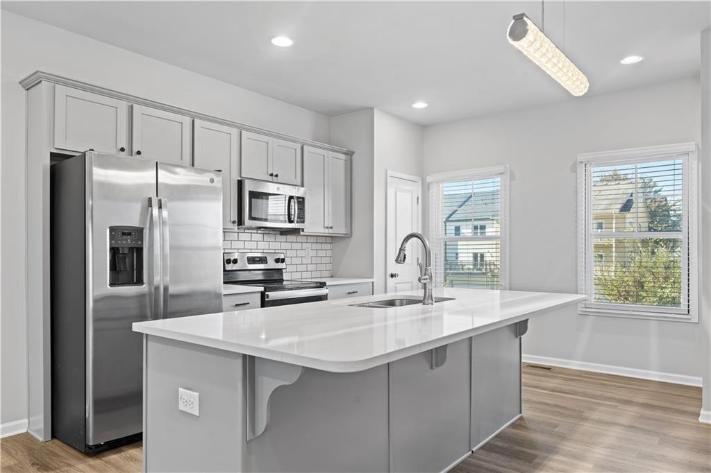 3619 HAWTHORNE Terrace