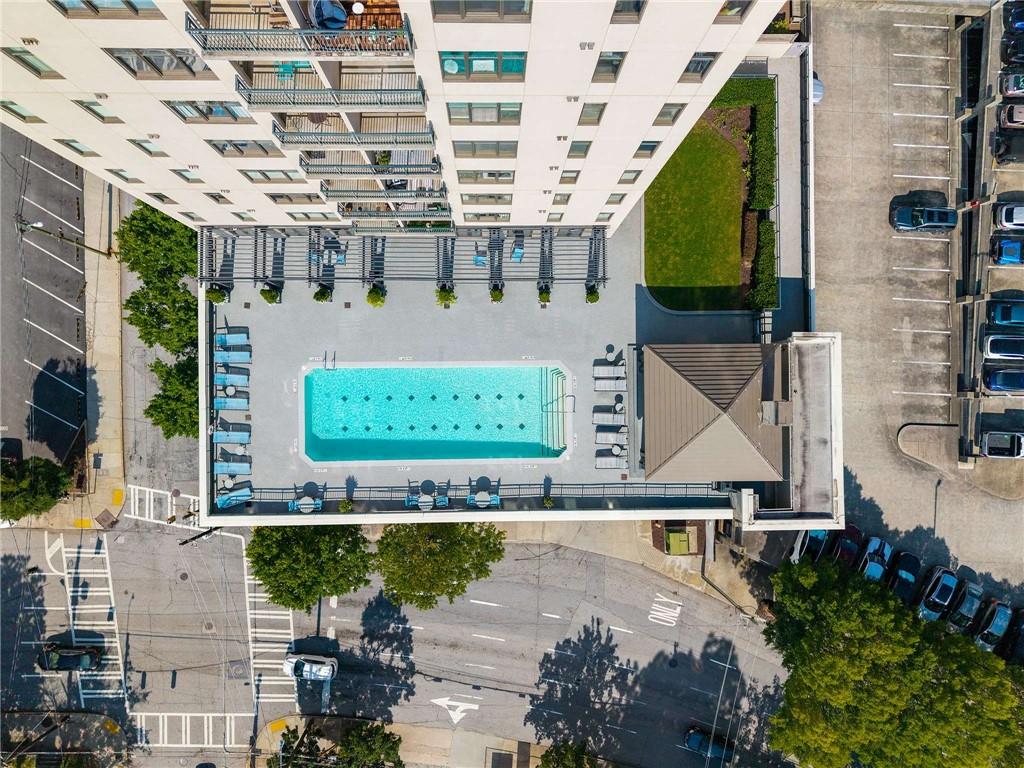 565 Peachtree Street NE Unit 1005