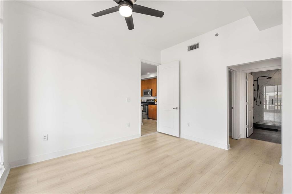 565 Peachtree Street NE Unit 1005
