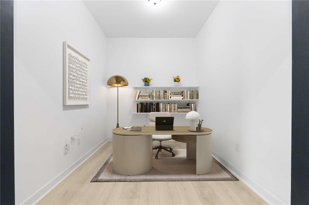 565 Peachtree Street NE Unit 1005