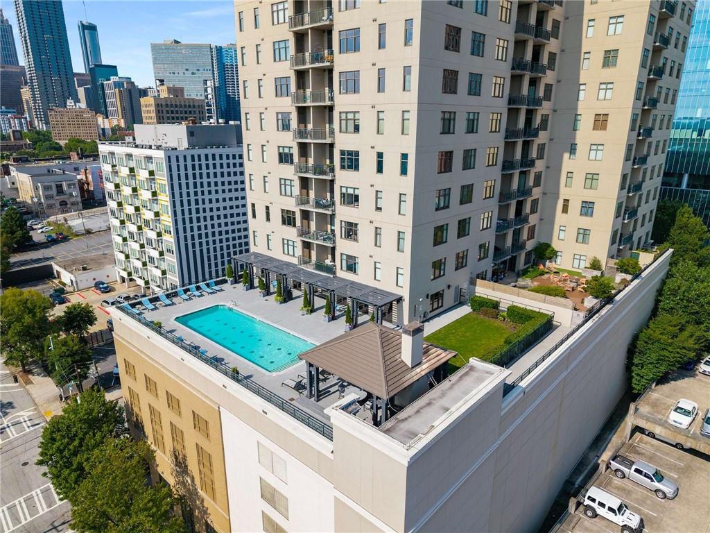 565 Peachtree Street NE Unit 1005