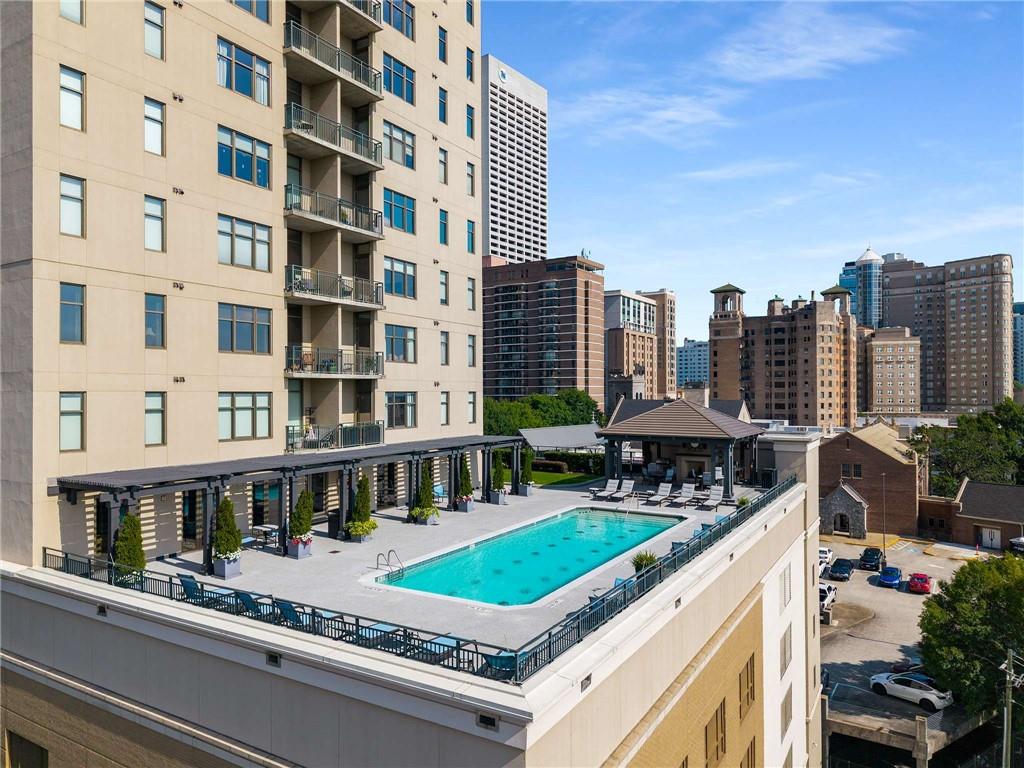 565 Peachtree Street NE Unit 1005
