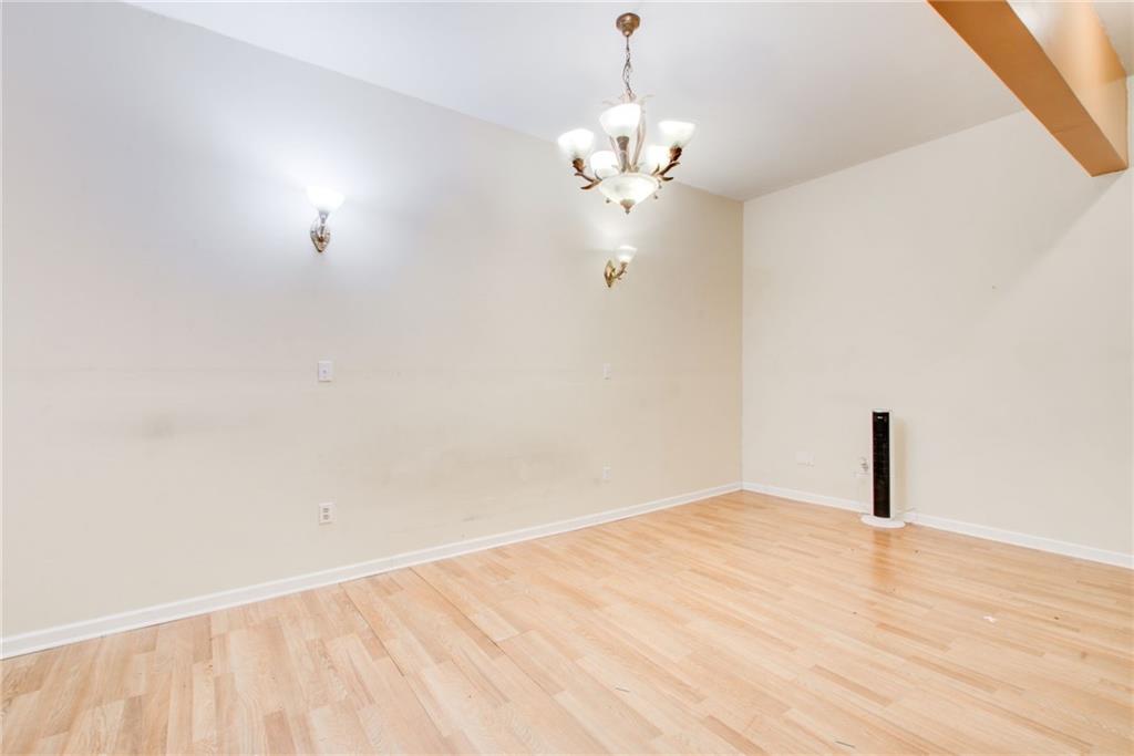 2462 Empire Forest Drive