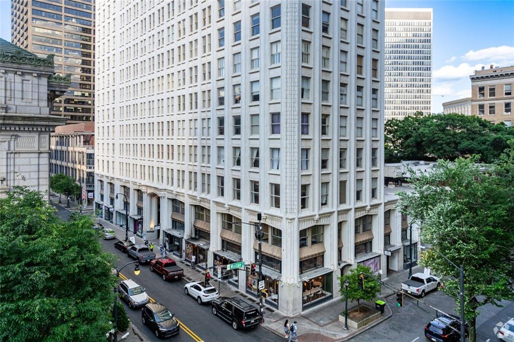 57 FORSYTH Street NW Unit 3B