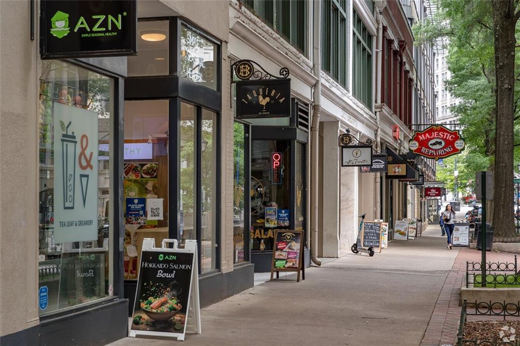 57 FORSYTH Street NW Unit 3B