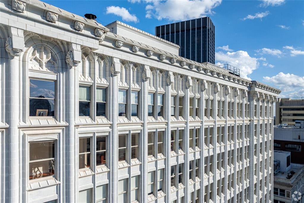 57 FORSYTH Street NW Unit 3B