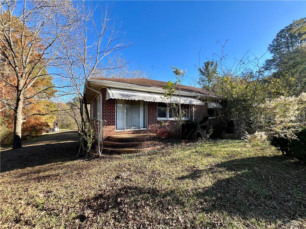 2144 Hog Mountain Road