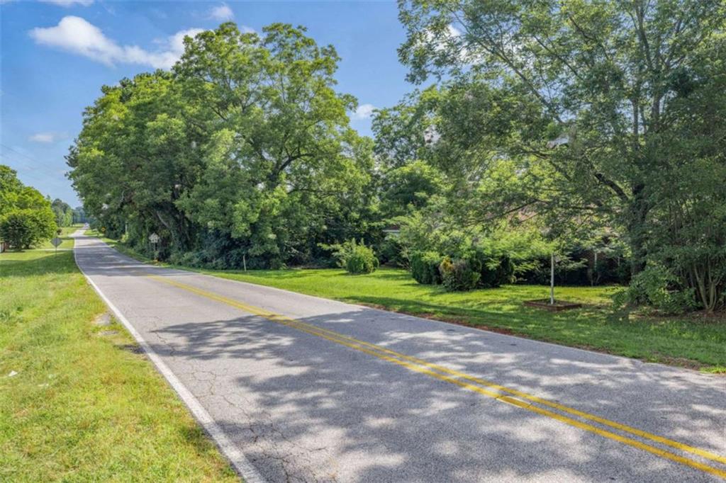 2144 Hog Mountain Road