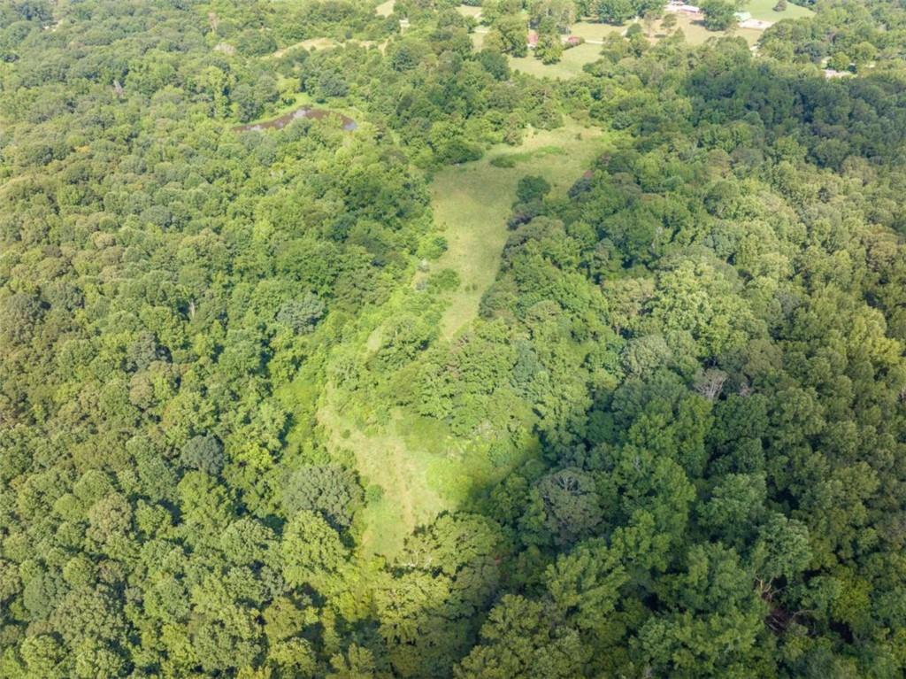 2144 Hog Mountain Road