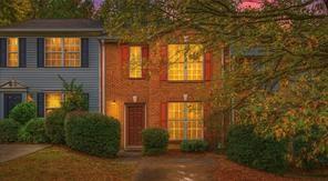 338 Saratoga Place