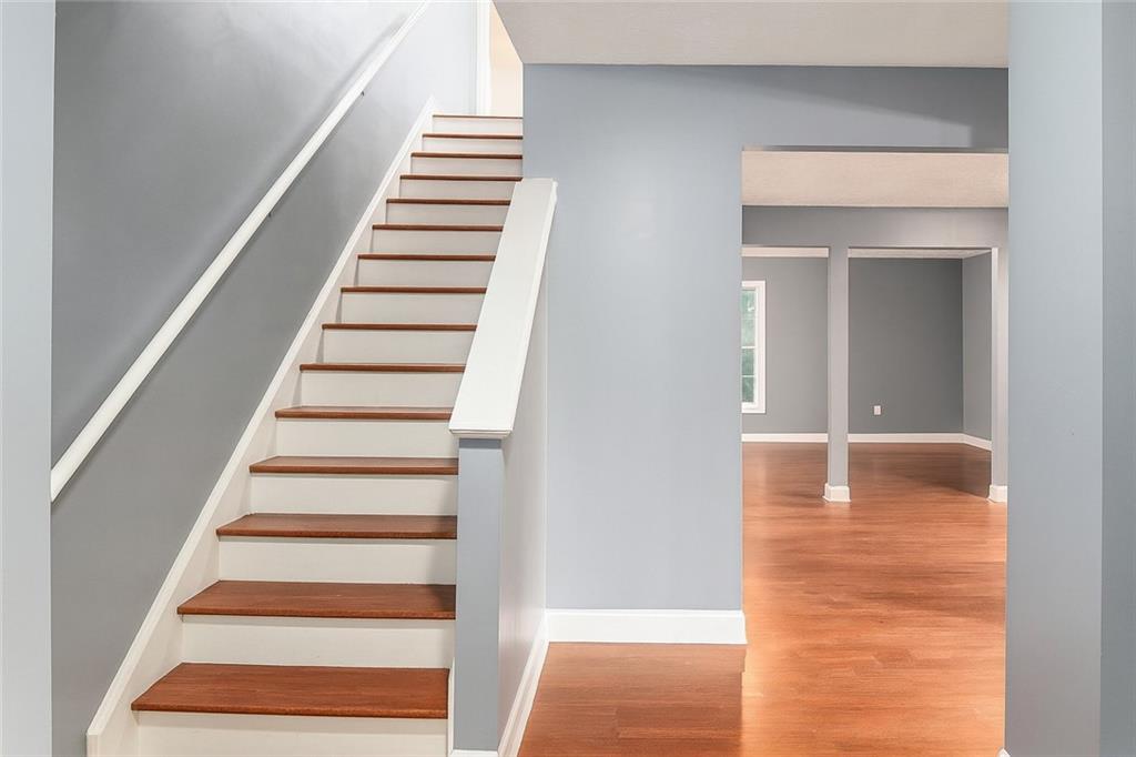 338 Saratoga Place
