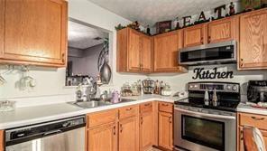 338 Saratoga Place