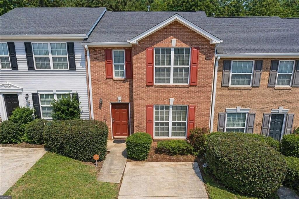 338 Saratoga Place