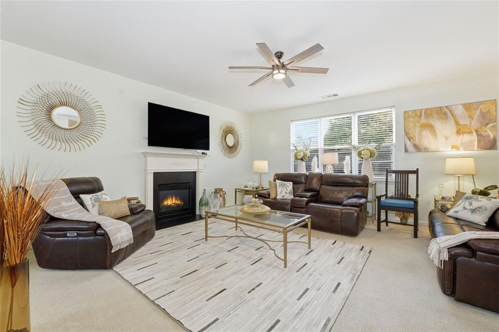 583 CROSSWINDS Circle