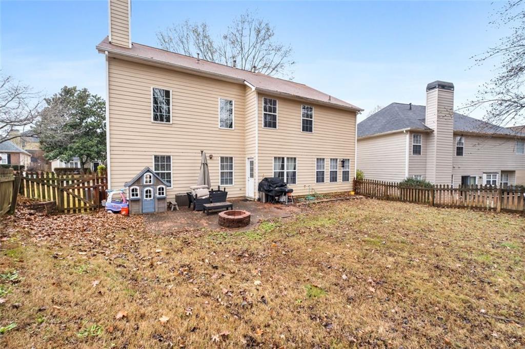 3962 LULLWATER MAIN NW