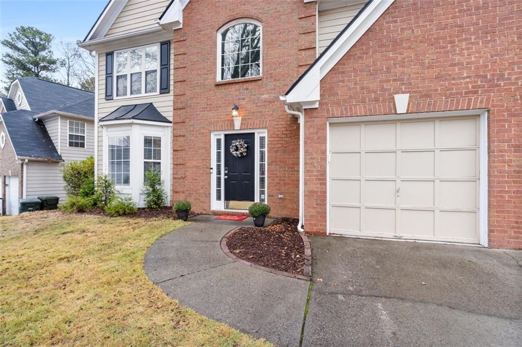 3962 LULLWATER MAIN NW