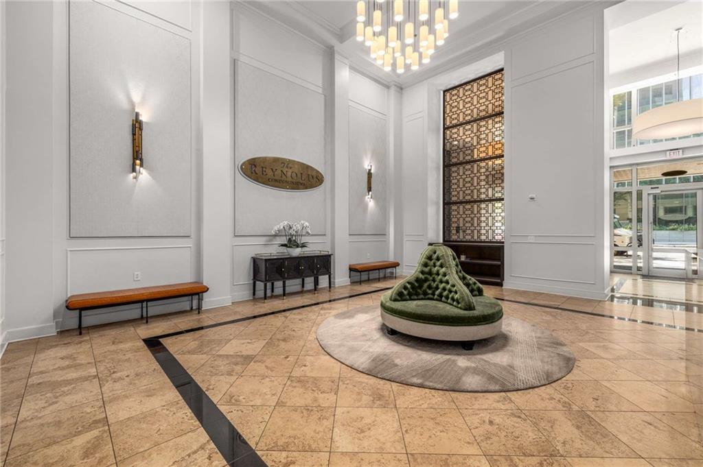 565 Peachtree Street NE Unit 1206