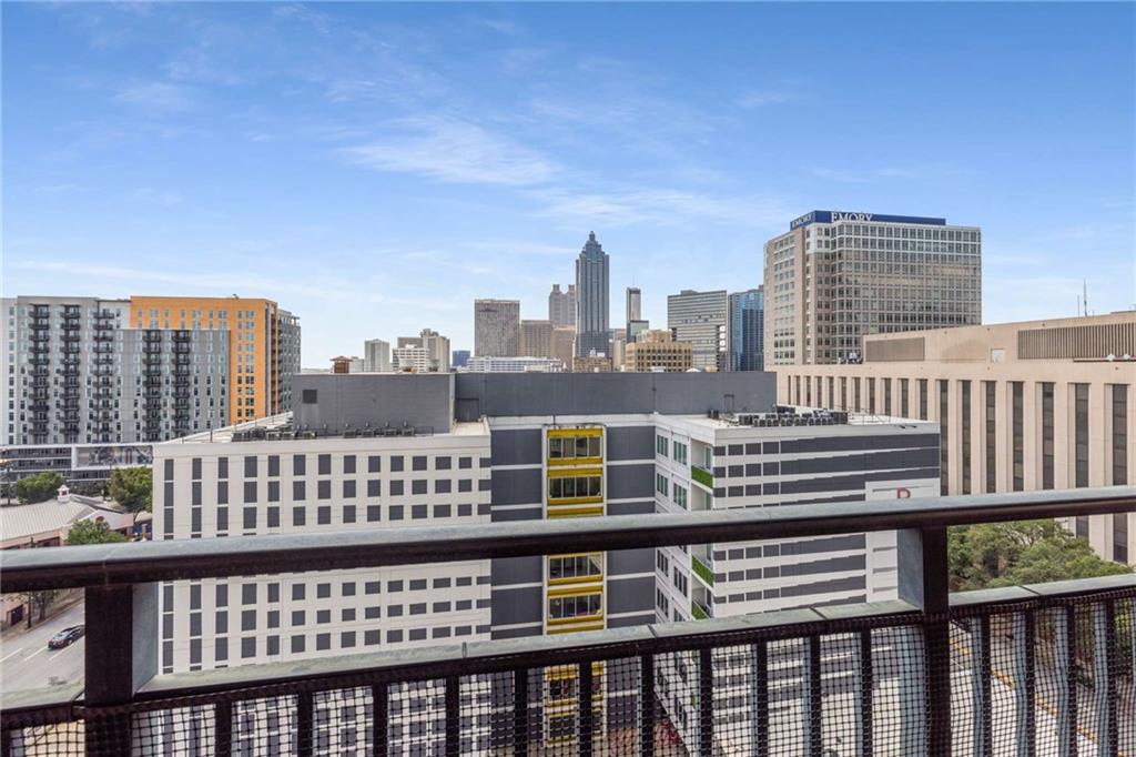 565 Peachtree Street NE Unit 1206