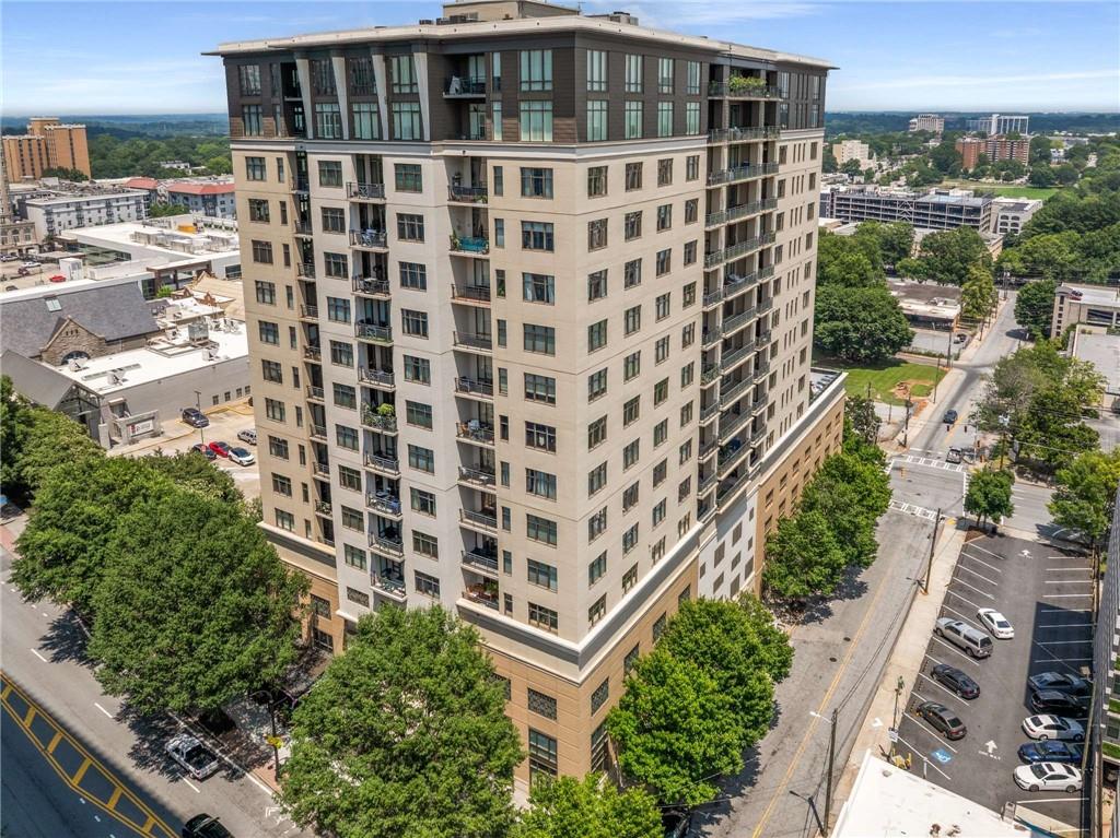 565 Peachtree Street NE Unit 1206