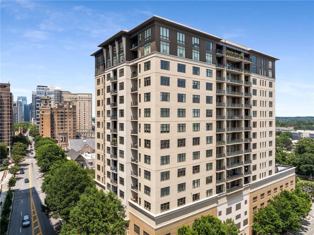 565 Peachtree Street NE Unit 1206