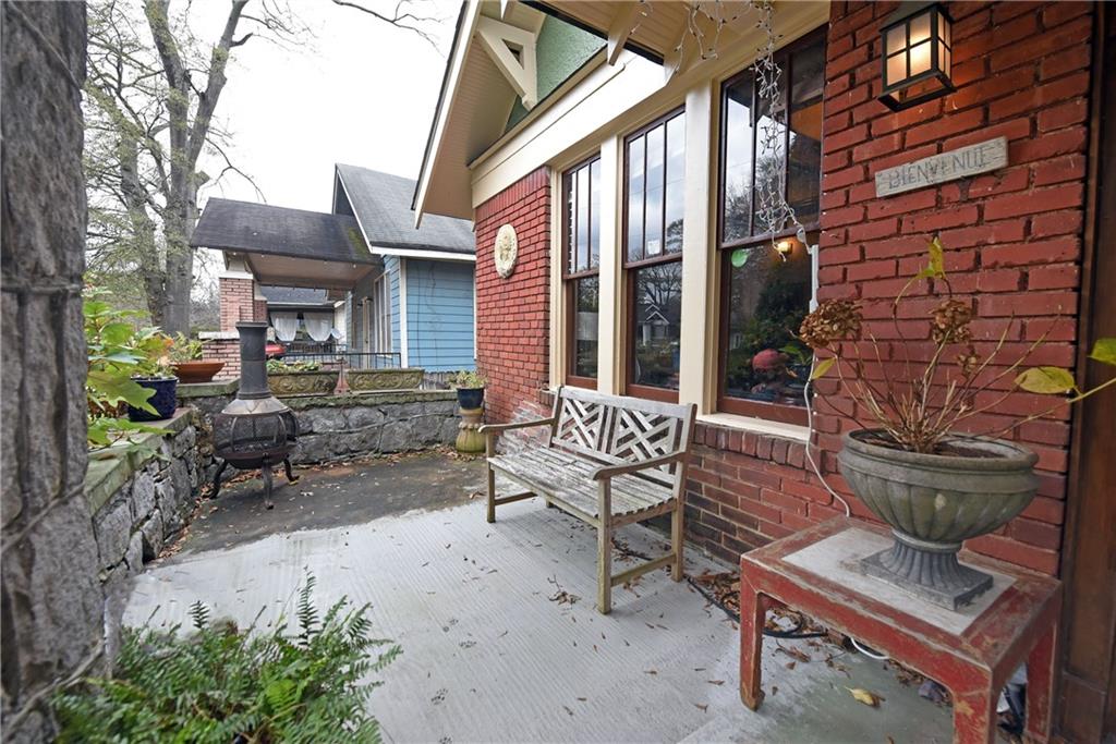 1540 ROGERS Avenue SW