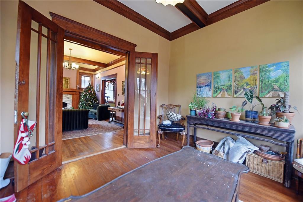 1540 ROGERS Avenue SW