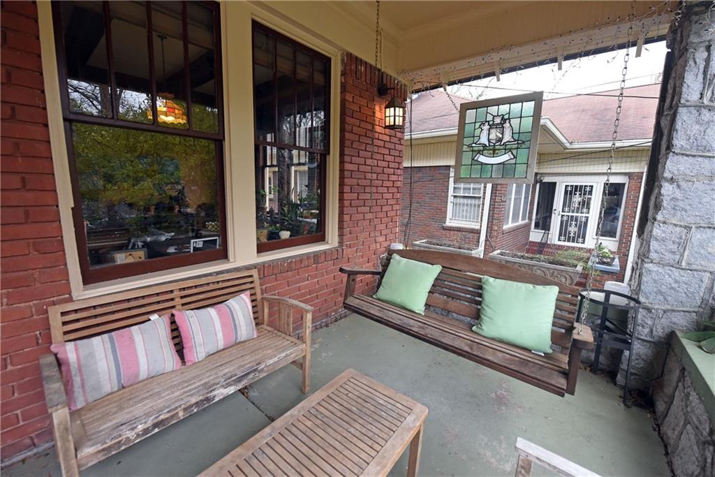 1540 ROGERS Avenue SW