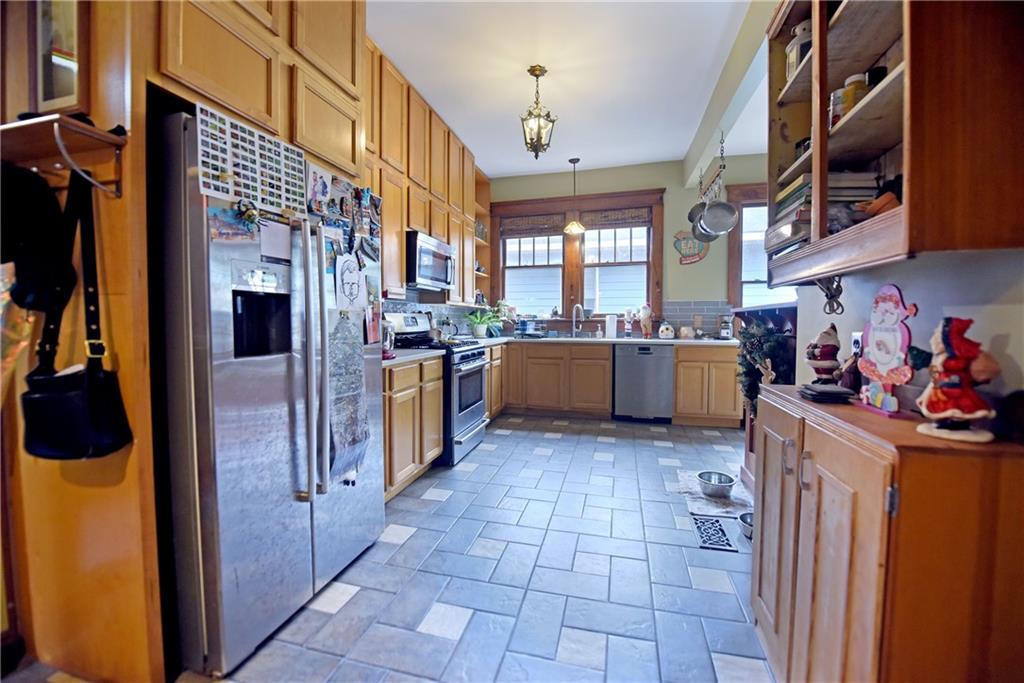 1540 ROGERS Avenue SW