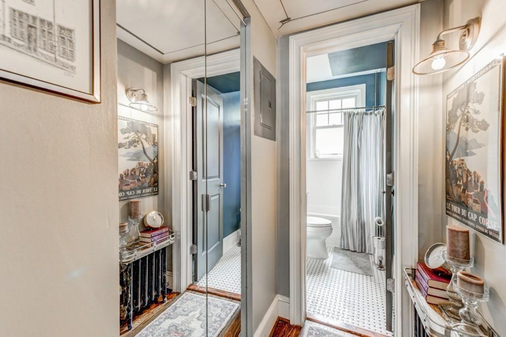 28 Collier Road NW Unit 11