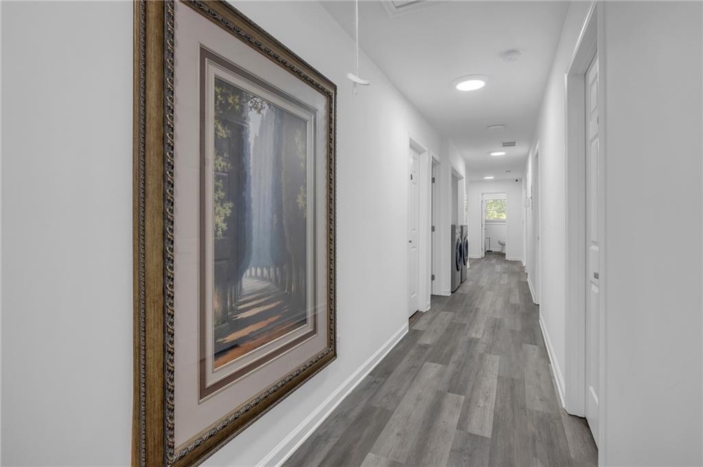 344 E RHINEHILL Road SE