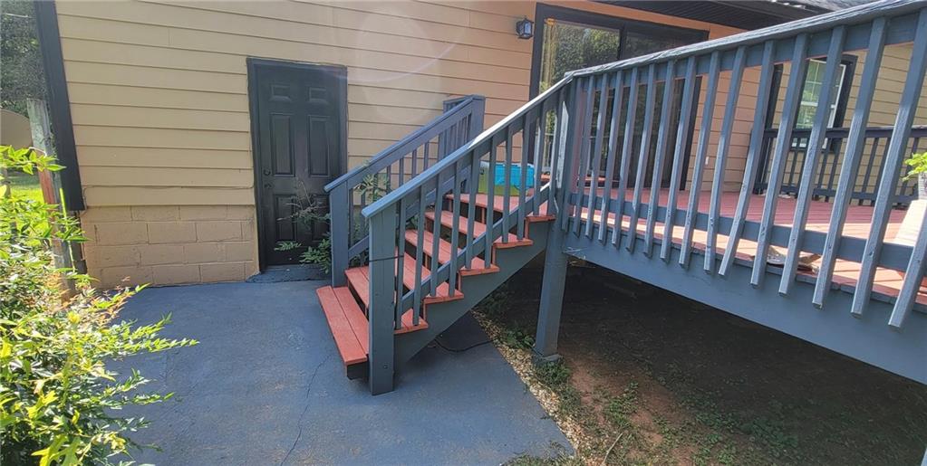 1512 S Hairston Road