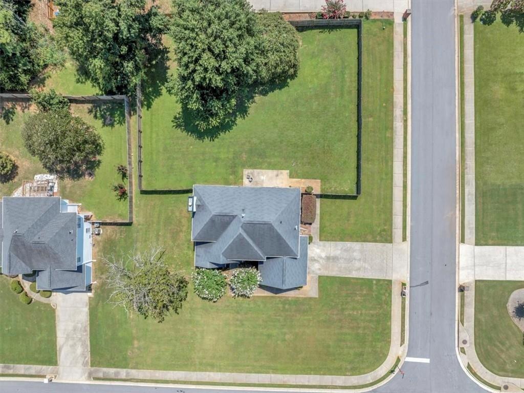 646 Autumn Leaf Circle