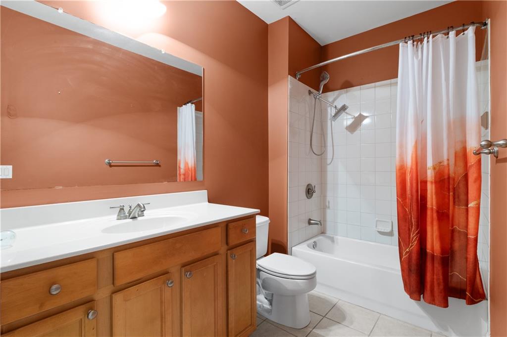 3717 Shady Maple Drive